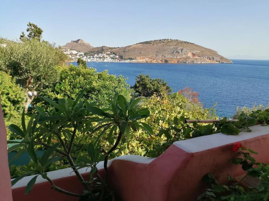 Casa Dei Melograni At Vourlidia Leros Villa Vromolithos Exterior foto