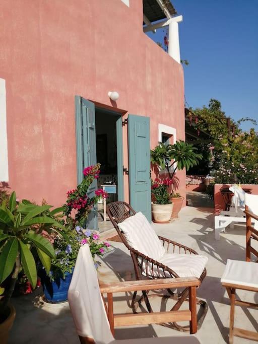 Casa Dei Melograni At Vourlidia Leros Villa Vromolithos Exterior foto