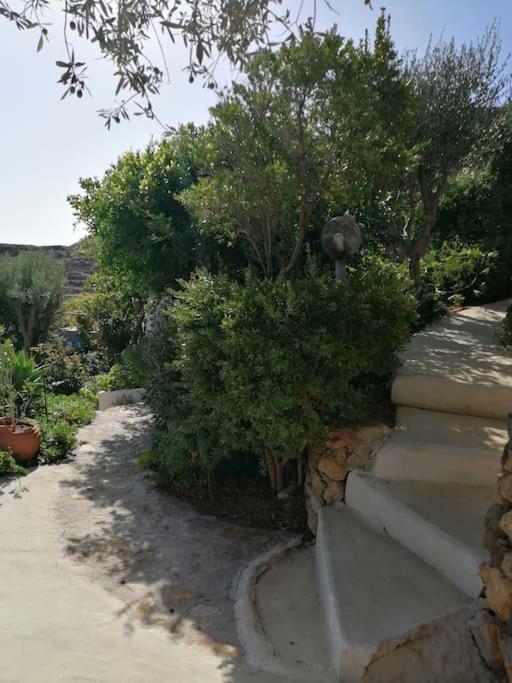 Casa Dei Melograni At Vourlidia Leros Villa Vromolithos Exterior foto